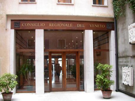 Autonomia: Consiglio regionale avvia iter