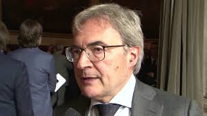 SANITA’: MANTOAN. “FATTO IMBARAZZANTE COLLAGE DI MIE FRASI NELL’AMBITO DI UN CONVEGNO A VICENZA. FALSA ULSS UNICA. DUE OSPEDALI A PADOVA IPERBOLE. PROGRAMMAZIONE COMPETE A GIUNTA E CONSIGLIO”