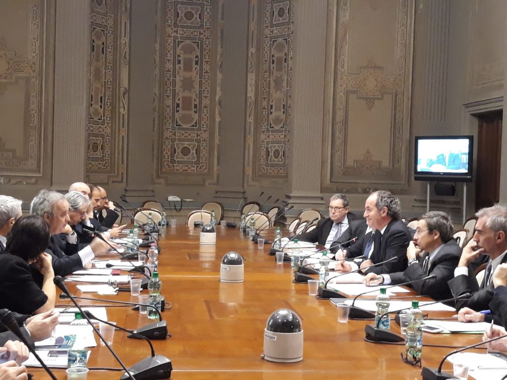 AUTONOMIA. PARTITA TRATTATIVA TRA REGIONE VENETO E STATO. ZAIA: “CLIMA POSITIVO. ELENCO 23 MATERIE PER NOI BASE DI LAVORO. OBIETTIVO: UN DOCUMENTO-QUADRO PRIMA DELLE ELEZIONI”.