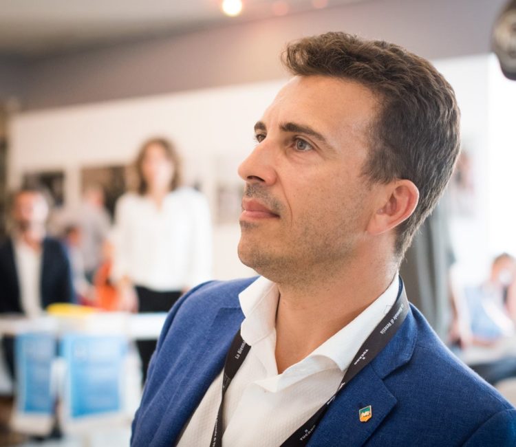 GIUNTA REGIONALE APPROVA IL PIANO 2019 PER LO SPORT: DISPONIBILI UN MILIONE E 850 MILA EURO PER INCENTIVARE LA PRATICA SPORTIVA E MIGLIORARE GLI IMPIANTI