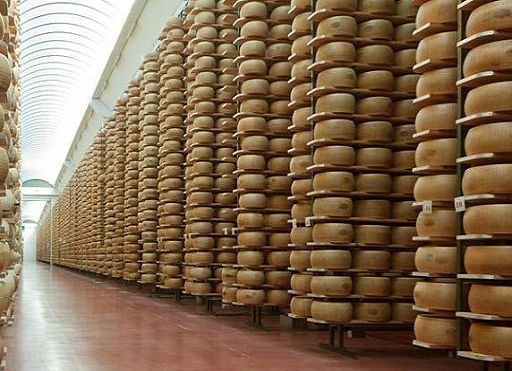 Agroalimentare: Assessore Pan, “I produttori di Agriform in prima fila per la promozione dei formaggi Dop padani nei mercati nordamericani, UE premia programma da 3mln di euro”