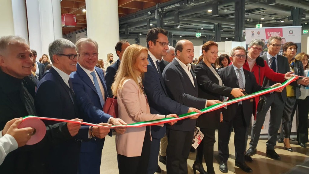 Scuola: Donazzan inaugura prima edizione di Vi-Orienta, “Festival che aiuta giovani e famiglie a scelte consapevoli”