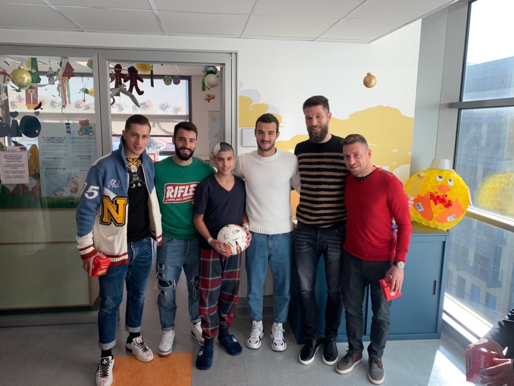 I gialloblù in visita all’Ospedale Borgo Trento