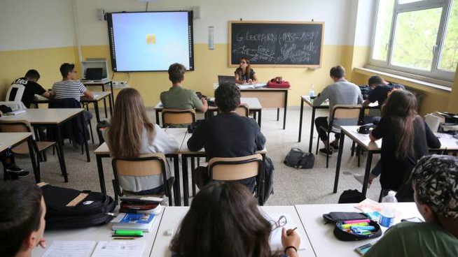 Scuola. Aggiornato il calendario regionale 2026/2027. Lezioni al termine l’8 giugno per agevolare gli esami di maturità
