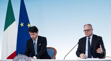 Coronavirus: bozza 113 articoli, da sanità a famiglie. Decreto da oltre 20 miliardi