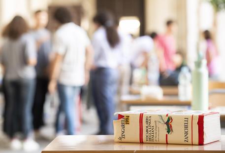 Maturità: Azzolina firma ordinanza, i componenti saranno interni