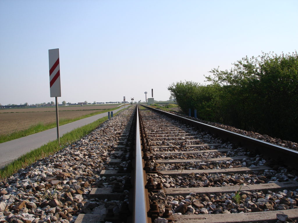 Elettrificazione linea ferroviaria Adria-Mestre: Bando per la progettazione definitiva della tratta Adria-Mira Buse