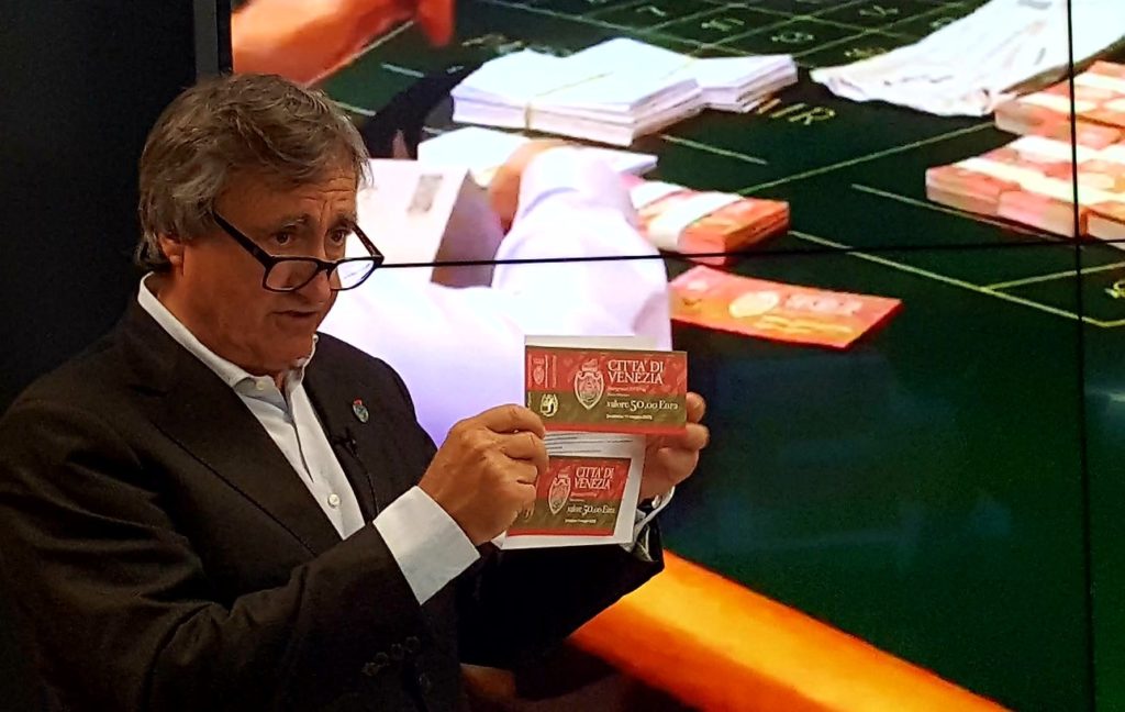 Coronavirus, iniziata la distribuzione dei Buoni Spesa del Comune. L’assessore Venturini: “Mille famiglie li riceveranno entro Pasqua, undici giorni in anticipo rispetto alla tabella di marcia”