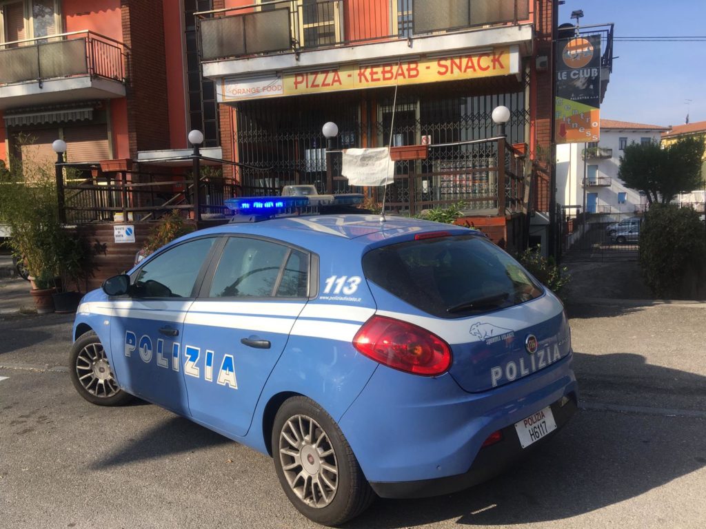 Verona. Serve kebab ai propri clienti ignorando i divieti. Locale chiuso e titolare sanzionato dalla Polizia