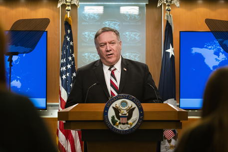 Usa, Pompeo: ‘Il virus viene da laboratorio Wuhan’