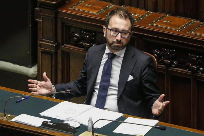 Governo alla prova dell’aula, Iv alza la posta con Conte
