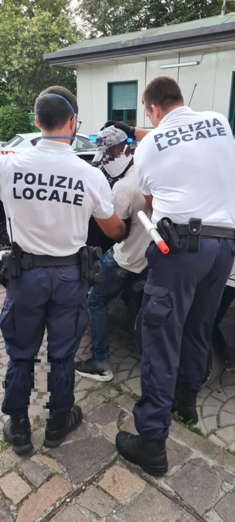 Polizia locale: altri due spacciatori arrestati nel Rione Piave. Nel 2020 oltre 80 gli spacciatori colti in flagranza e 250 rinvenimenti di droga