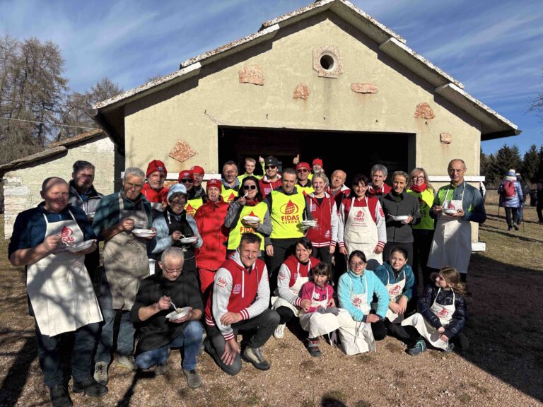 In 370 sulla neve per promuovere il dono del sangue