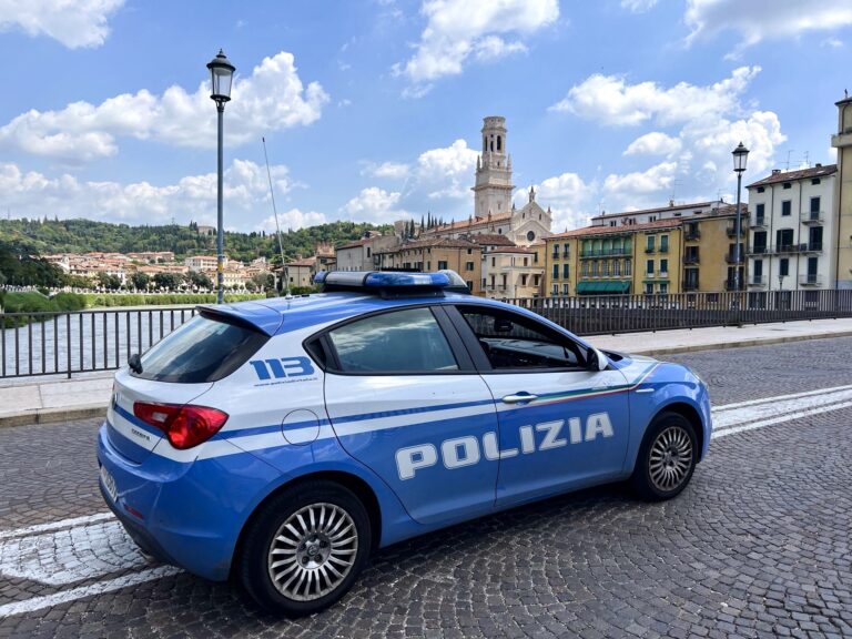 Polizia di Verona – Pusher esce dai domiciliari per motivi di lavoro: sorpreso a spacciare dalla Polizia di Stato, finisce in carcere