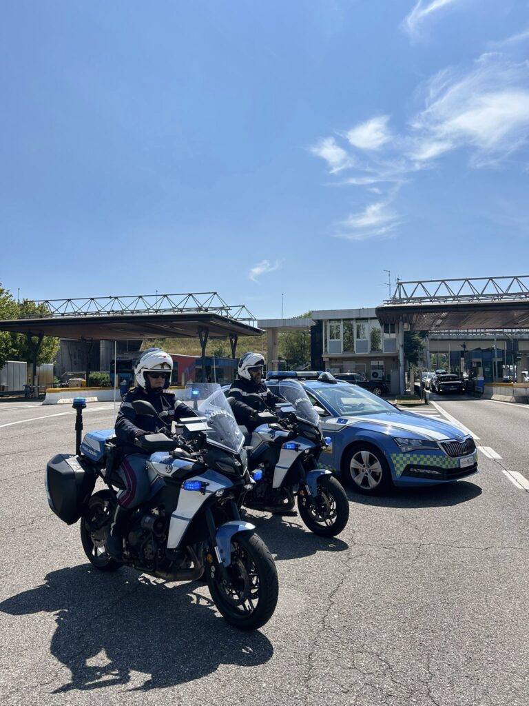 Polizia di Verona – Esodo estivo: “La vacanza inizia dal viaggio e bisogna lasciare la fretta a casa”. Ecco i consigli della Polizia di Stato
