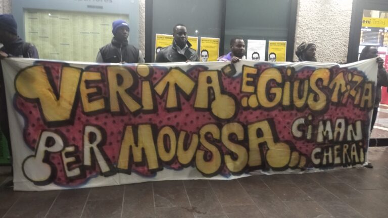 Flash mob alla stazione di Porta Nuova per Moussa Diarra. Preannunciata un’interrogazione parlamentare in Senato sulla tragica vicenda