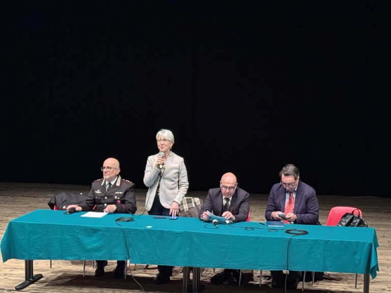 L’Amministrazione e le Forze dell’Ordine dialogano con la cittadinanza del centro storico e di Verona est