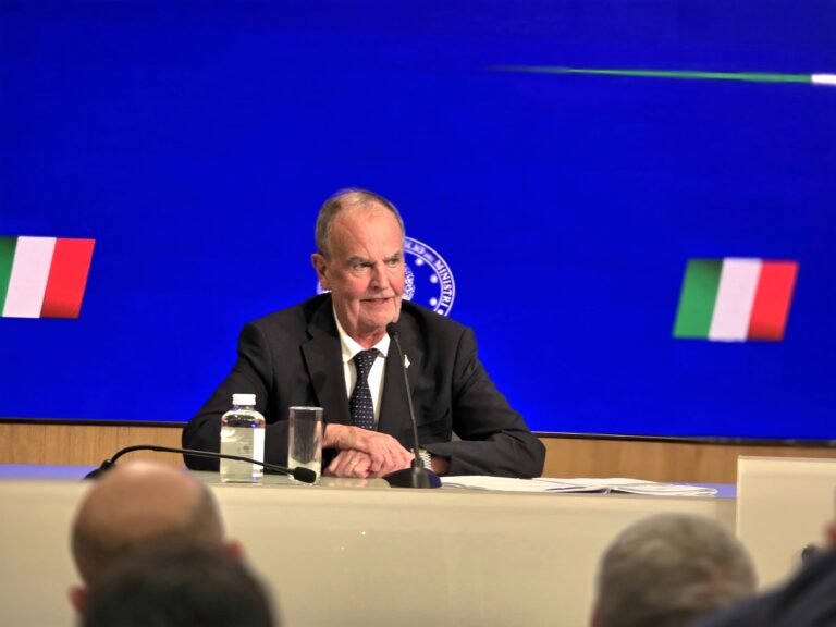 CdM: Governo approva ddl isole minori. Calderoli soddisfatto